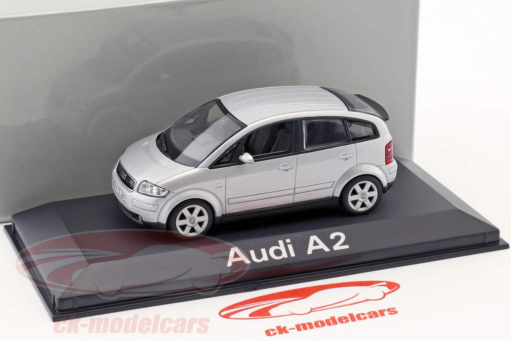 Audi A2 silver metallic 1:43 Minichamps