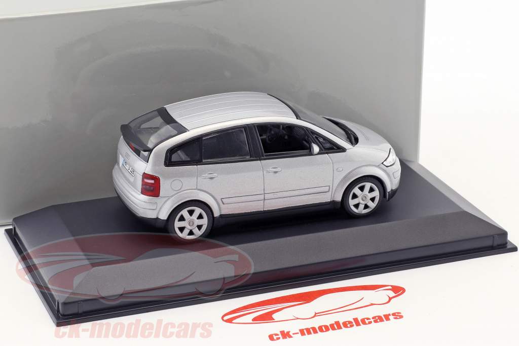 Audi A2 silver metallic 1:43 Minichamps