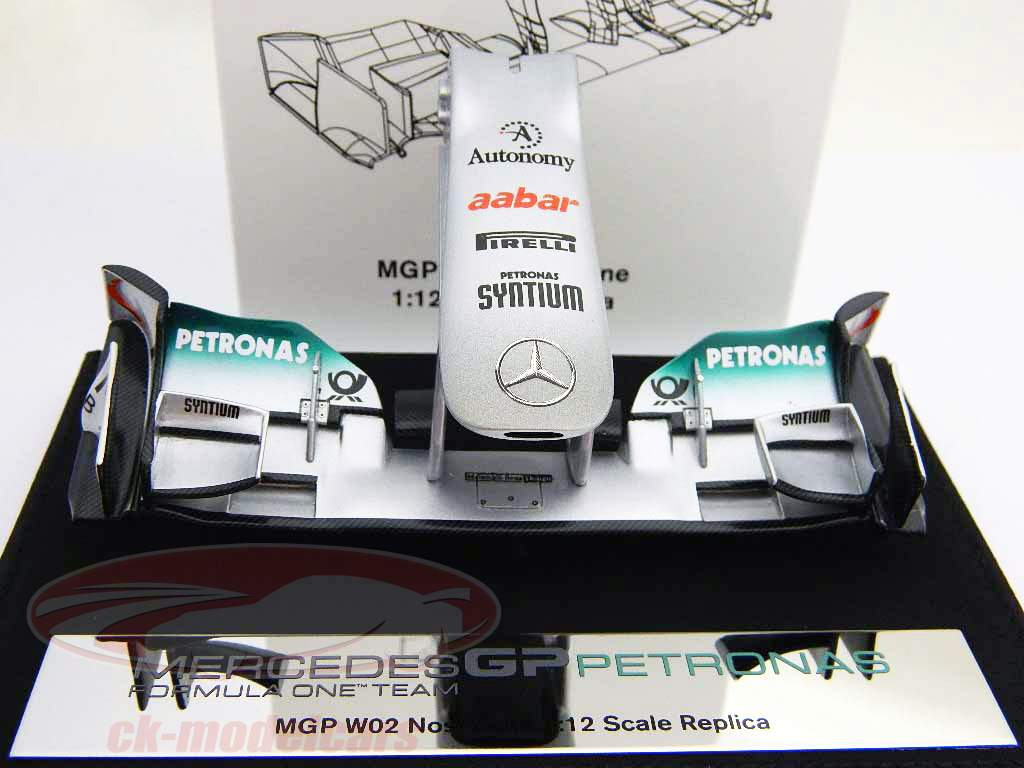 Nico Rosberg / Michael Schumacher Formel 1 2011 Nosecone 1:12 Amalgam