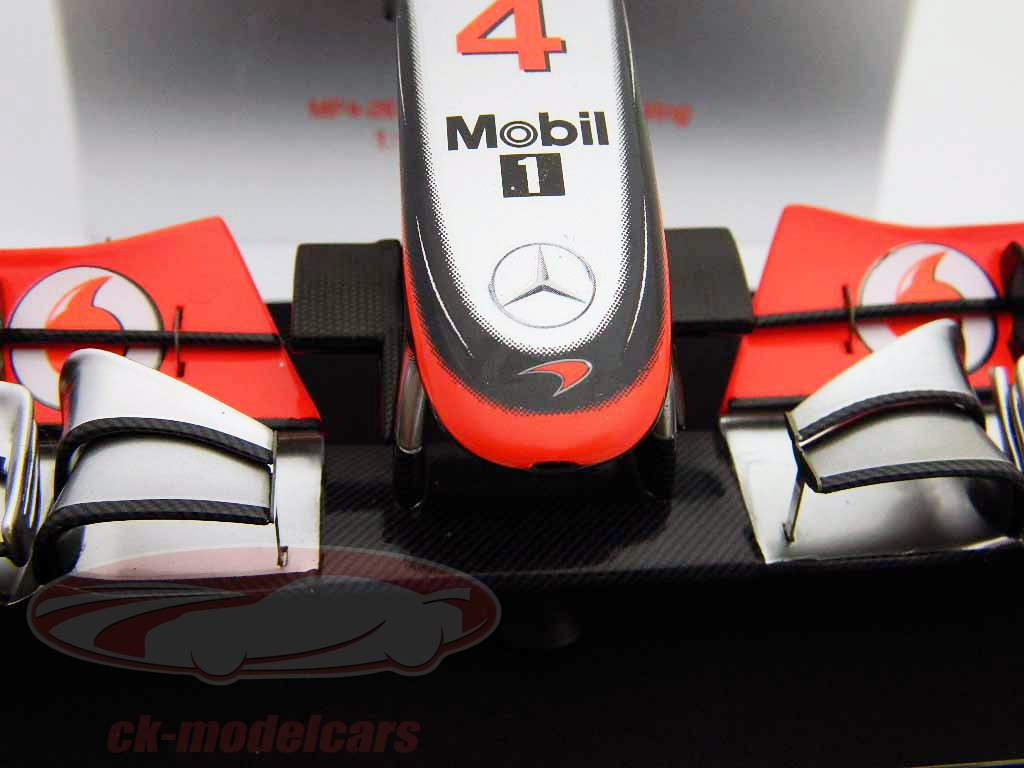 ジェンソン·バトンマクラーレンMP4-26フォーミュラ1 2011ノーズコーン1時12アマルガム