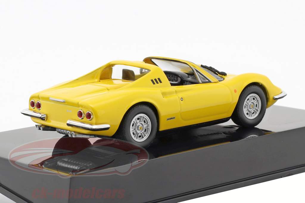 Ferrari Dino 246 GTS amarillo con escaparate 1:43 Altaya
