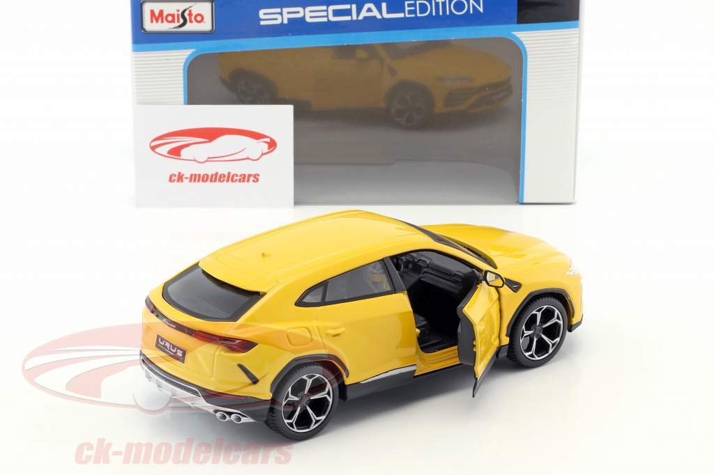 Lamborghini Urus 黄色 1:24 Maisto