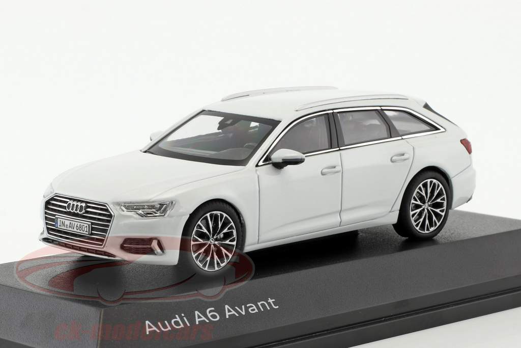 Audi A6 Avant glacier white 1:43 iScale