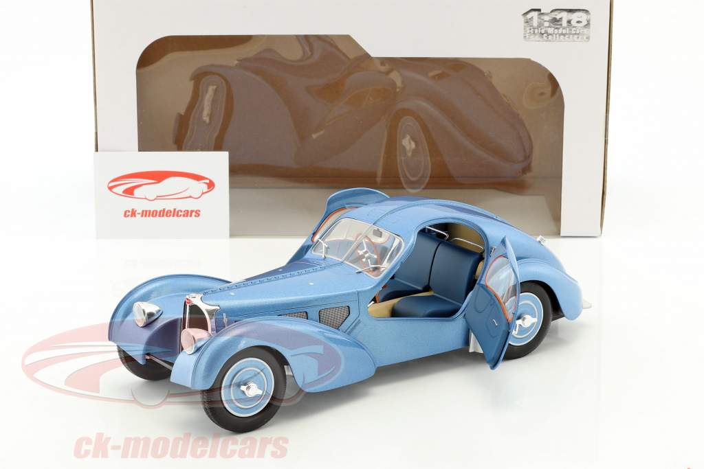 Bugatti Type 57 SC year 1938 light blue metallic 1:18 Solido