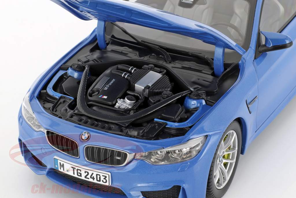 BMW M4 (F82) Coupe År 2014 blå metallic 1:18 ParagonModels