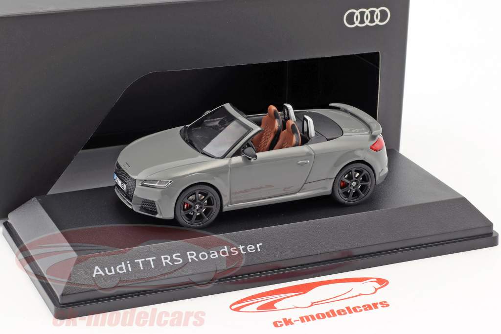 Audi TT RS Roadster nardo grigio 1:43 iScale