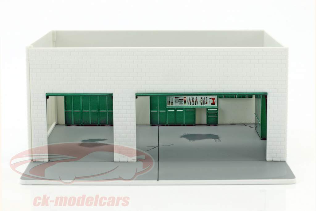 Weekend Workshop groen versie 1:64 Greenlight