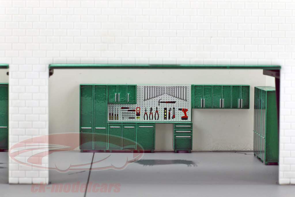 Weekend Workshop グリーン バージョン 1:64 Greenlight