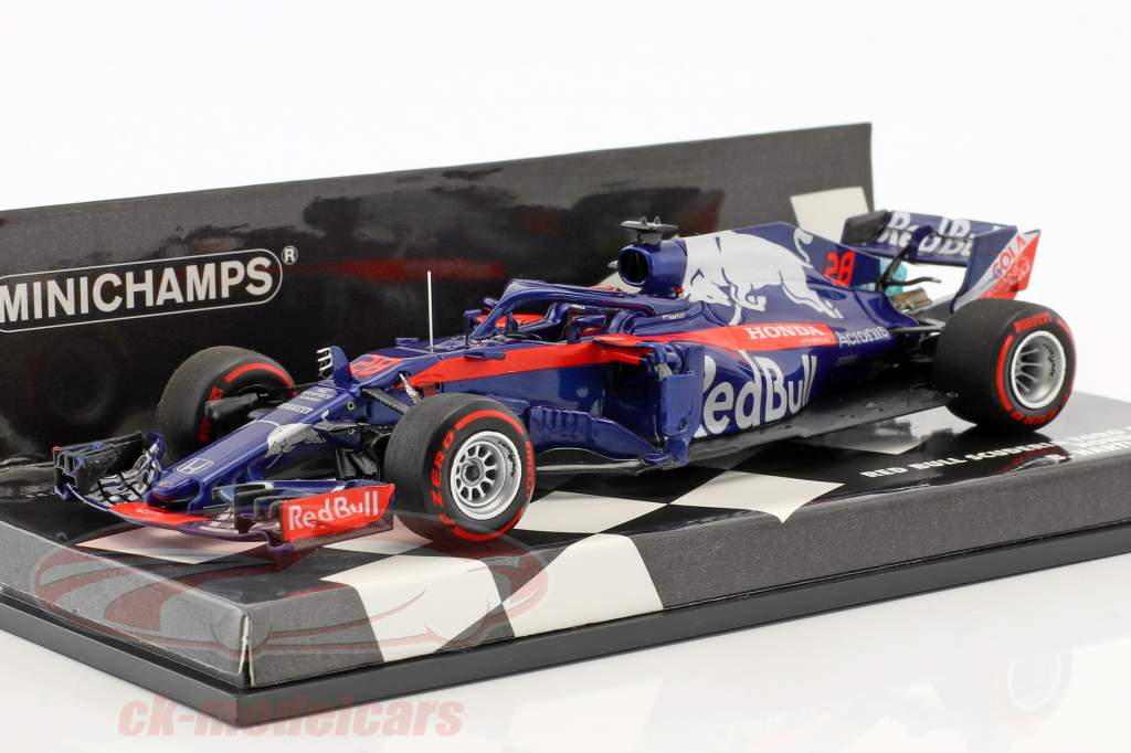 Minichamps 1:43 Brendon Hartley Scuderia Toro Rosso STR13