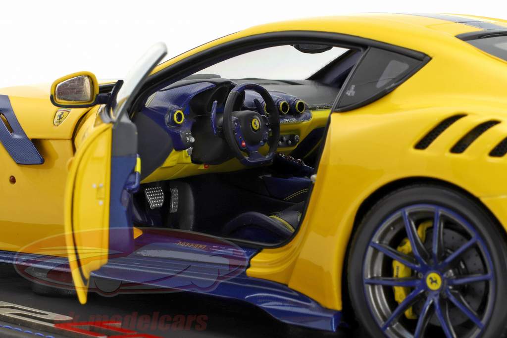 Ferrari F12 TDF modena 黄色 1:18 BBR