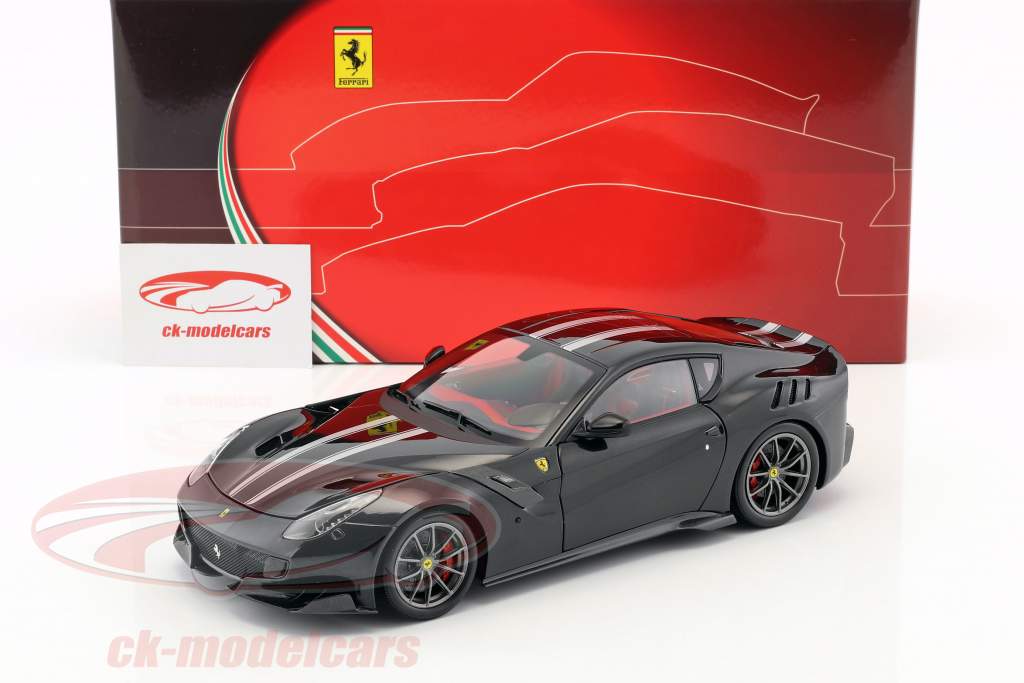 Ferrari F12 TDF Byggeår 2016 daytona sort 1:18 BBR