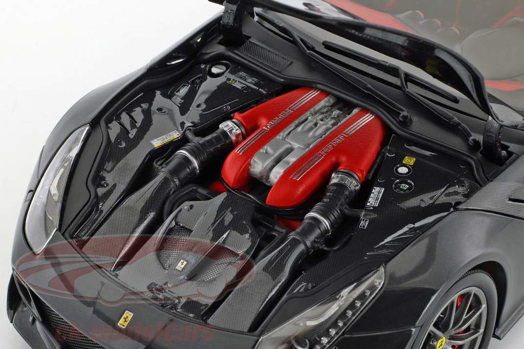 Ferrari F12 TDF Byggeår 2016 daytona sort 1:18 BBR