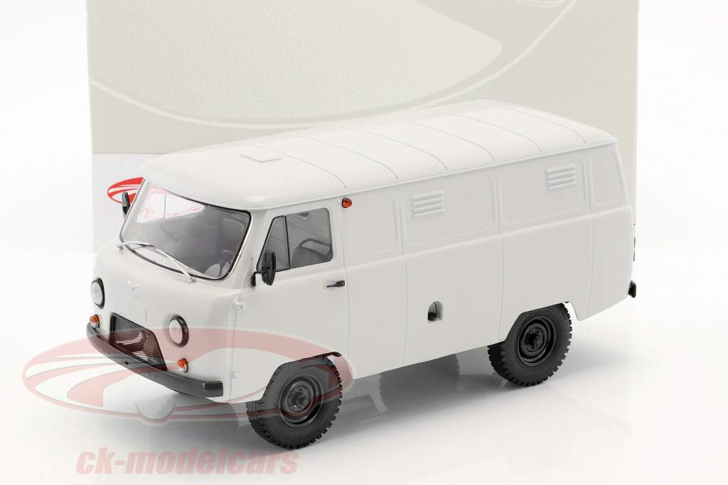 UAZ 452 (3741) van gris clair 1:18 Premium ClassiXXs