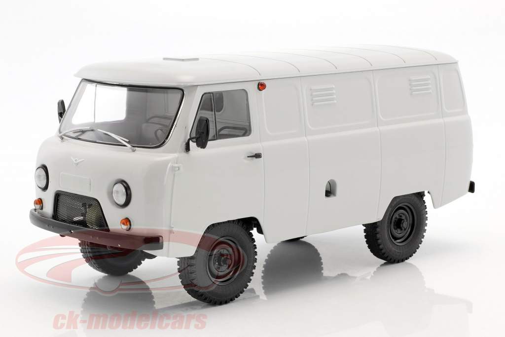 UAZ 452 (3741) van gris clair 1:18 Premium ClassiXXs