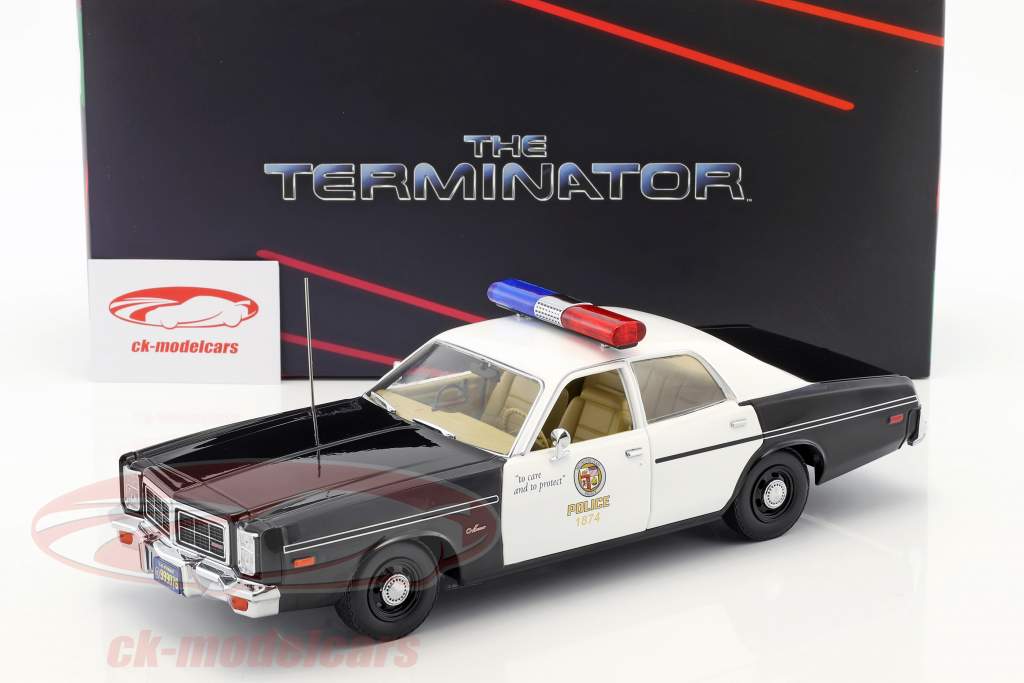 Dodge Monaco Metropolitan Police year 1977 Movie Terminator (1984) with T-800 figure 1:18 Greenlight