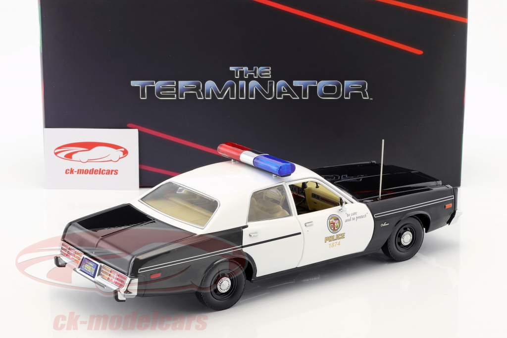 Dodge Monaco Metropolitan Police 築 1977 フィルム Terminator (1984) とともに T-800 フィギュア 1:18 Greenlight