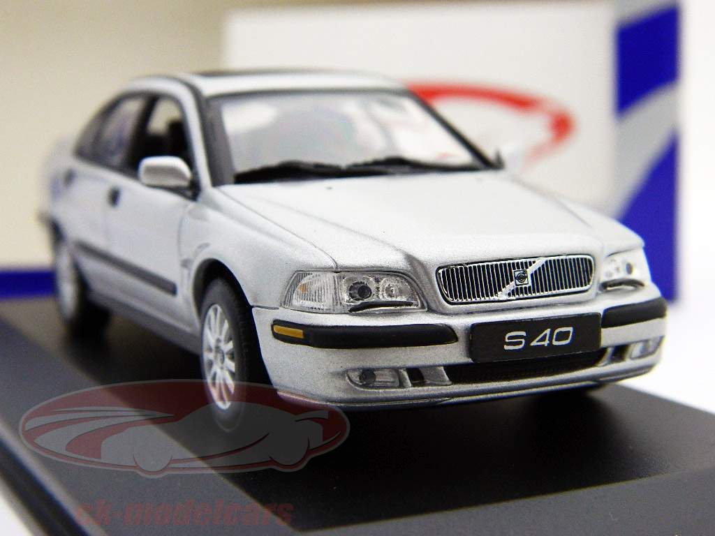 VOLVO　S40 ミニカー　非売品1/43ミニカー　VOLVOミニカー Amazon | Volvo S40 1997年 BTCC #3 R.Rydell Onyx 1/43 XT067
