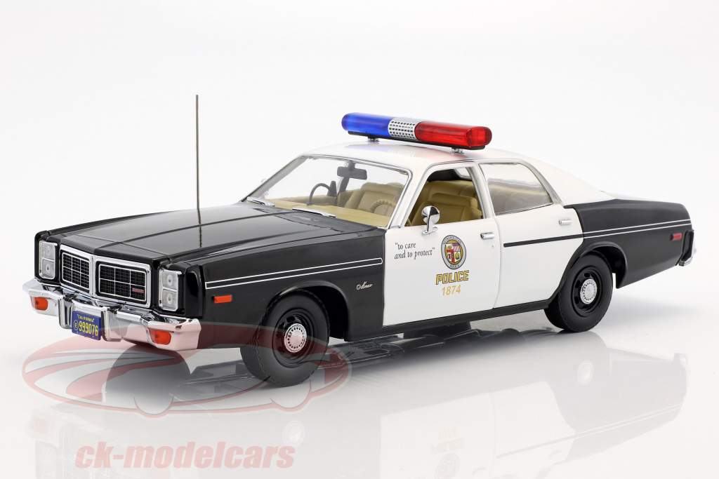 Dodge Monaco Metropolitan Police 築 1977 フィルム Terminator (1984) とともに T-800 フィギュア 1:18 Greenlight