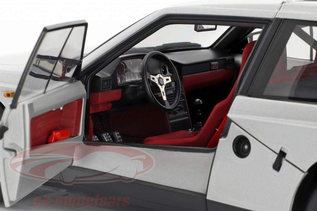 Lancia Delta S4 Year 1985 Grey metallic 1:18 AUTOart