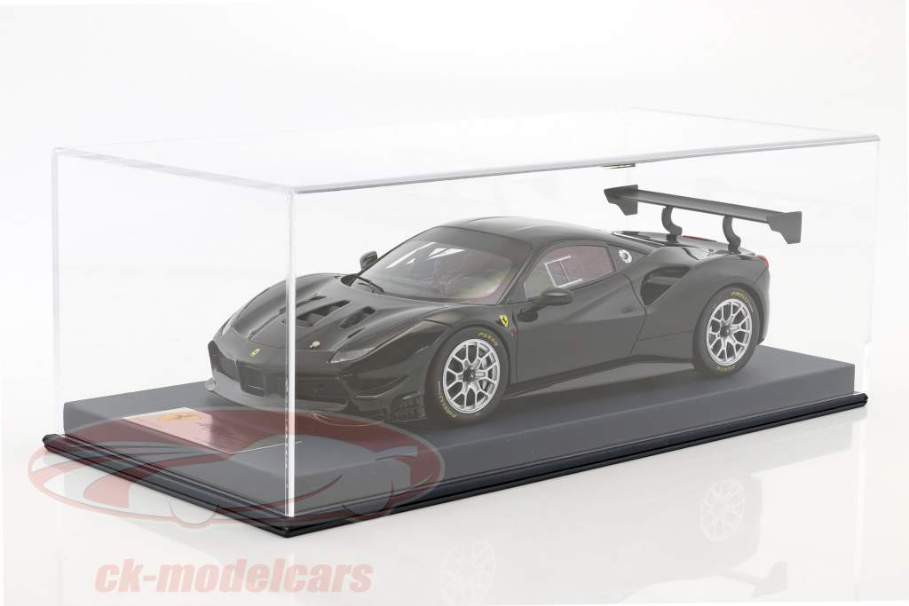 Ferrari 488 Challenge negro con escaparate 1:18 LookSmart