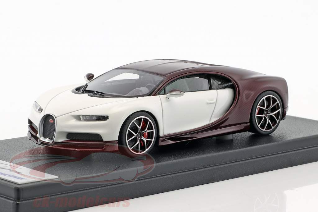 Bugatti Chiron Motorshow 日内瓦 2016 carbon 红 / 冰川 白 1:43 LookSmart