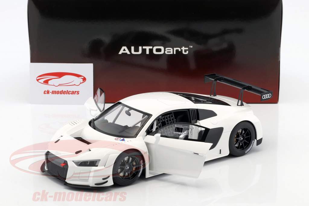 Audi R8 LMS Plain Body Version 建造年份 2016 白 1:18 AUTOart