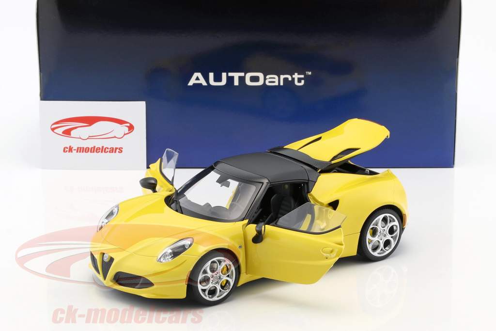 Alfa Romeo 4C Spider with removable Top year 2015 yellow 1:18 AUTOart
