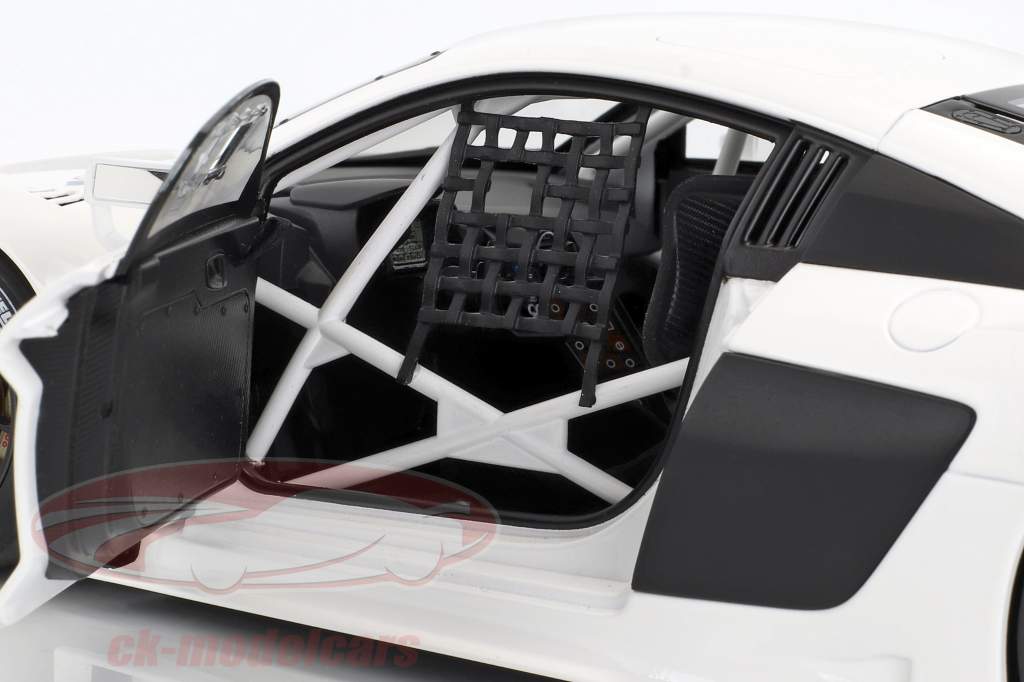 Audi R8 LMS Plain Body Version Opførselsår 2016 hvid 1:18 AUTOart