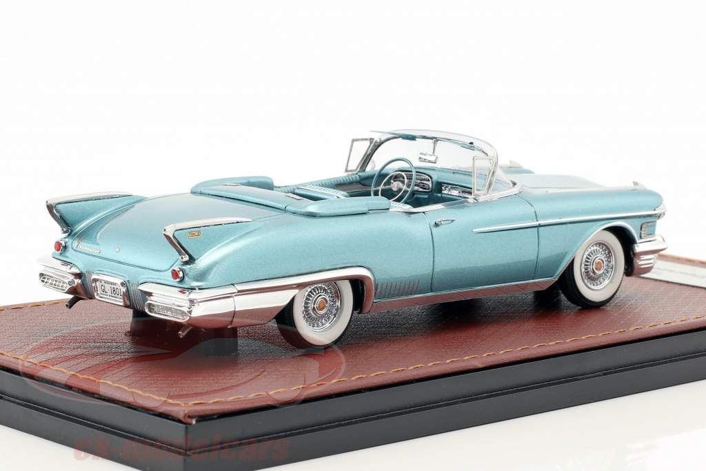 Cadillac Eldorado Biarritz Open Top Bouwjaar 1958 lichtblauw metalen 1:43 GLM