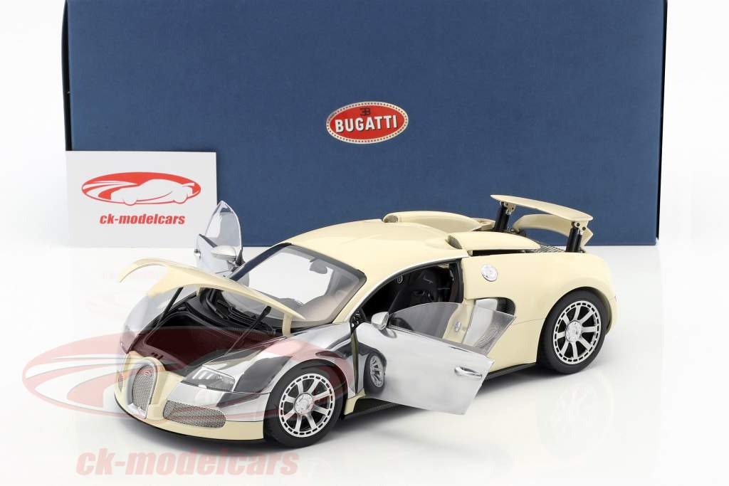 Bugatti Veyron EB 16.4 Ano 2009 Branco 1:18 AUTOart