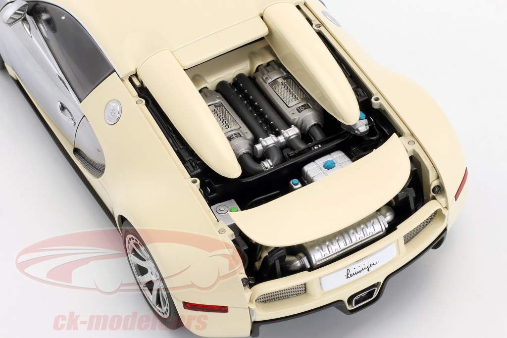 Bugatti Veyron EB 16.4 Año 2009 Blanco 1:18 AUTOart