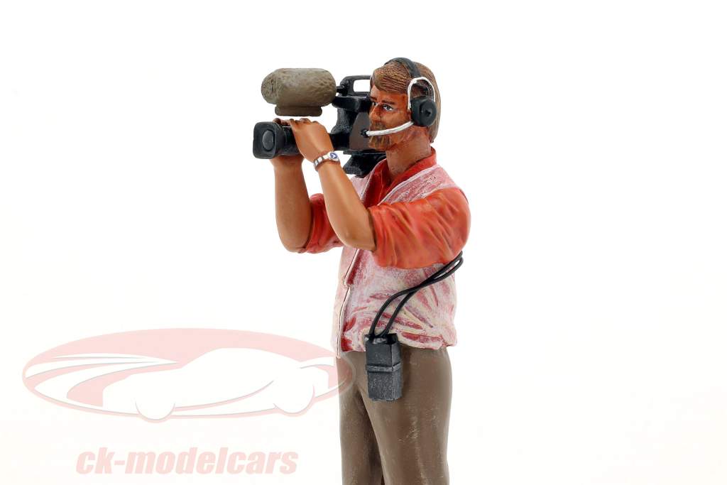 Thierry camera operator figure 1:18 LeMansMiniatures