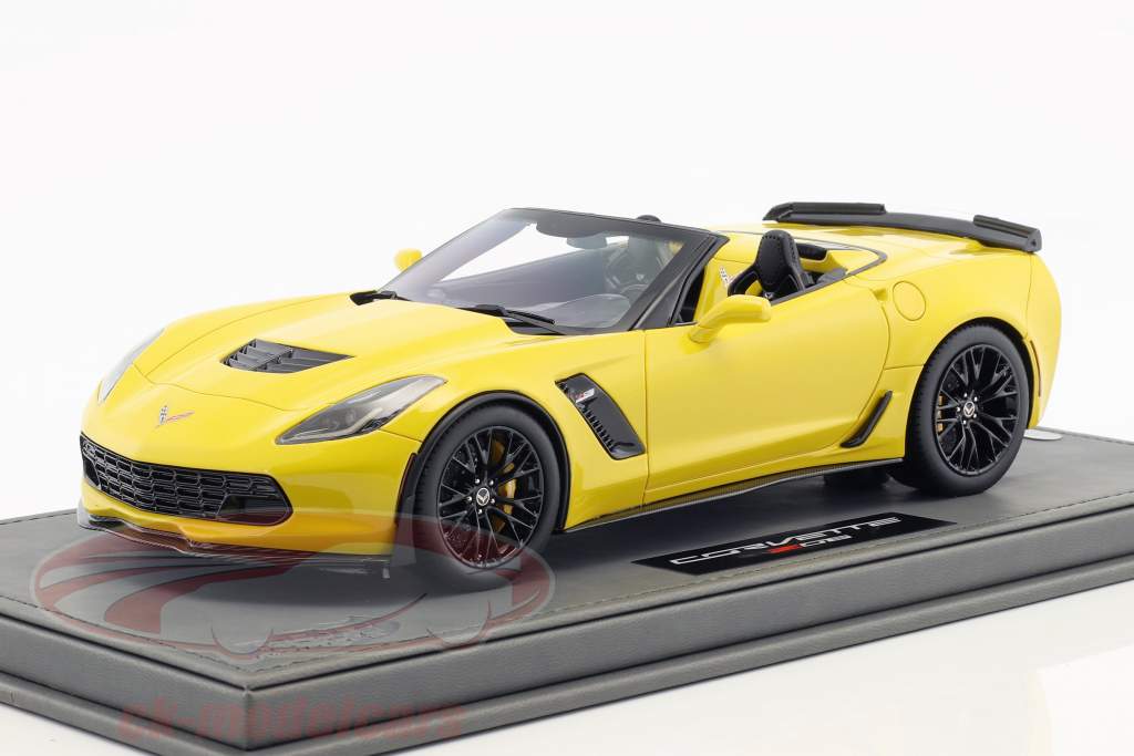 Chevrolet Corvette Z06 可兑换 建造年份 2015 黄 同 橱窗 1:18 BBR