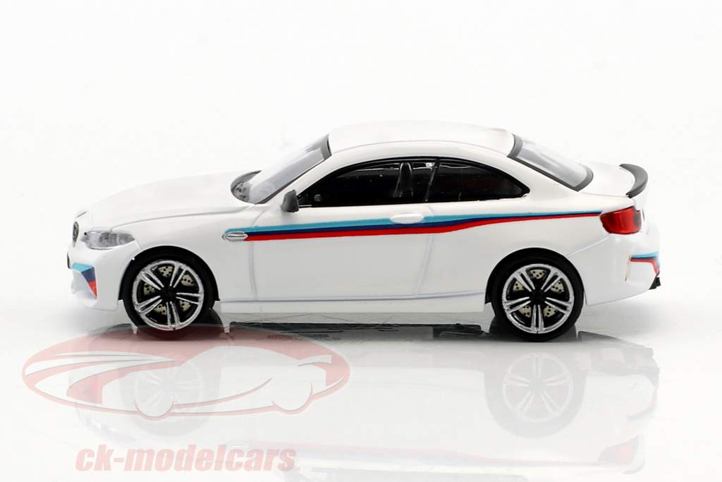 BMW M2 Presentation Car 2016 wit 1:87 Minichamps
