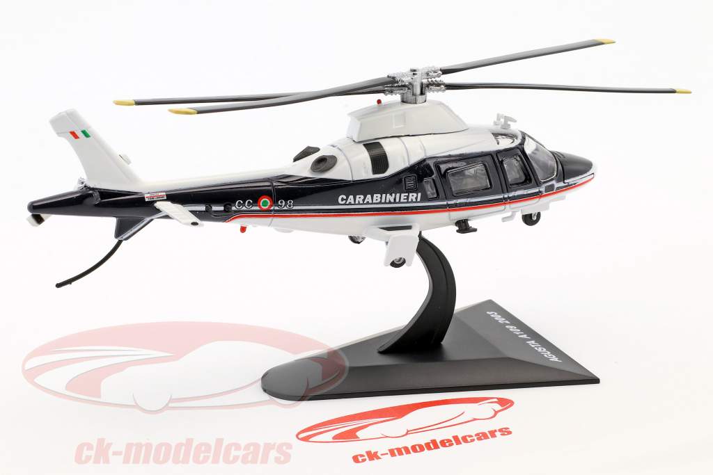 Agusta A109 вертолет Год постройки 2003 синий / белый 1:72 Altaya