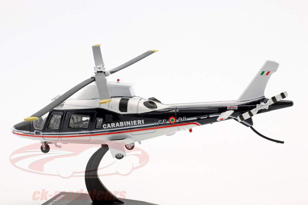 Agusta A109 вертолет Год постройки 2003 синий / белый 1:72 Altaya