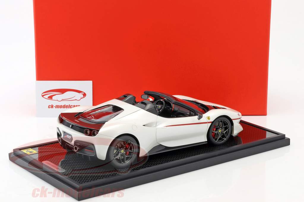BBR Models 1:18 Ferrari J50 ロードスター 築 2016 リアナ 白