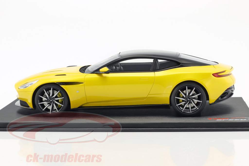 Aston Martin DB11 sunburst 黄色 1:18 TrueScale