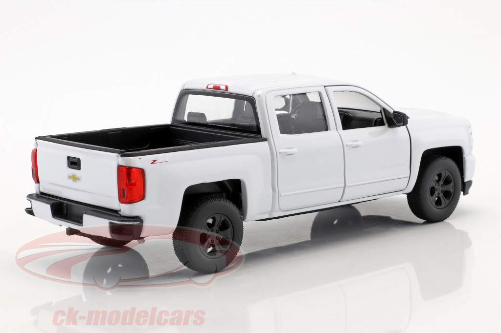 Chevrolet Silverado Bouwjaar 2017 wit 1:24 Welly