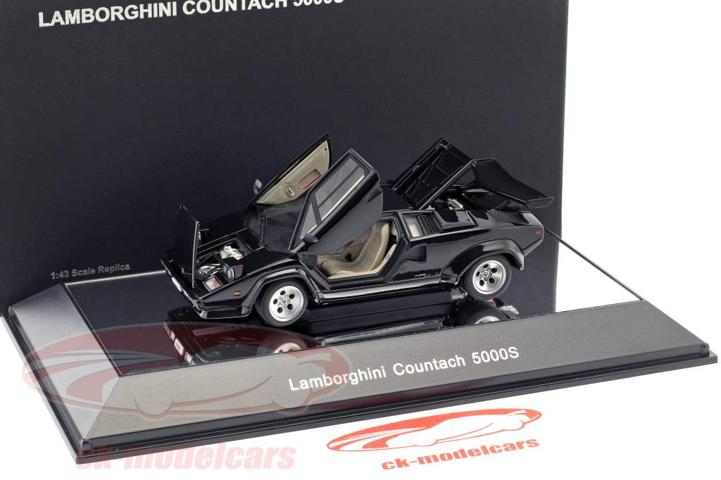 Lamborghini Countach 5000S черный 1:43 AUTOart