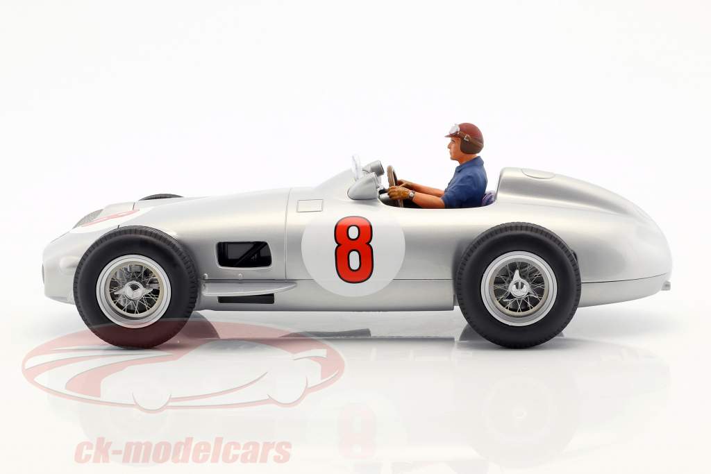 seated Figure racers with blue shirt 1:18 FigurenManufaktur