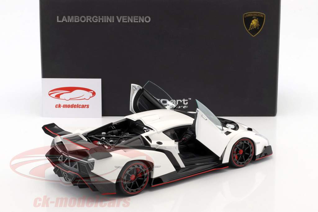 Lamborghini Veneno Ano 2013 branco 1:18 AUTOart
