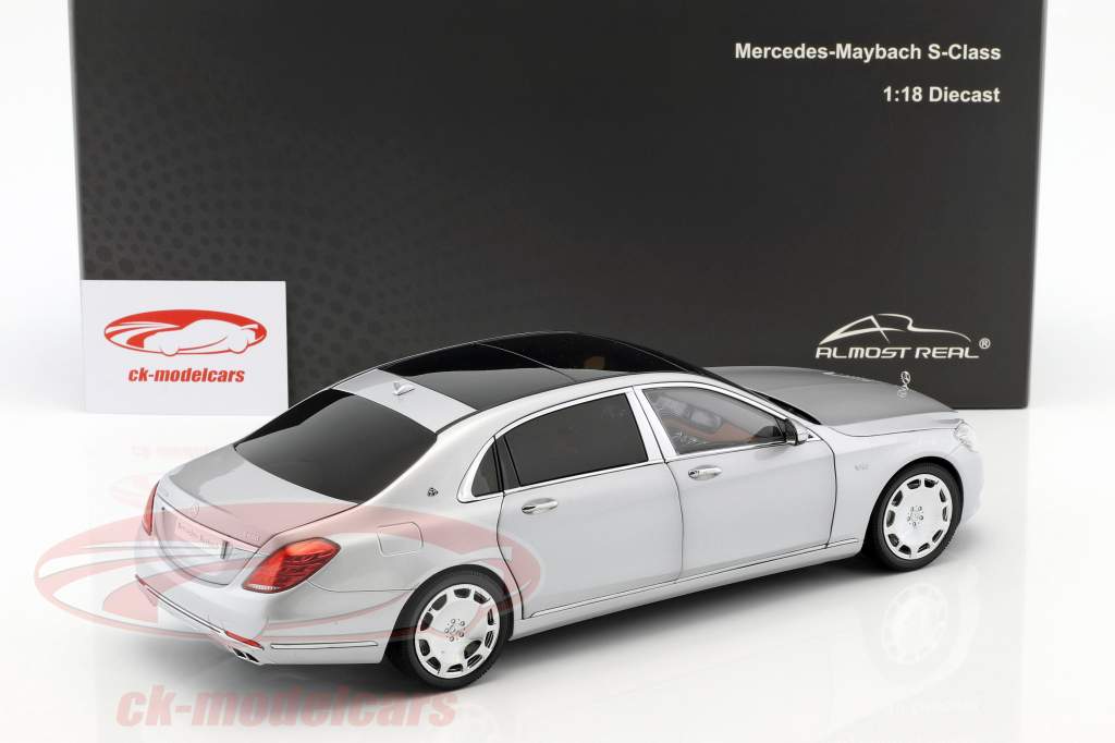 Mercedes-Benz Maybach S级 建造年份 2016 iridium 银 1:18 Almost Real