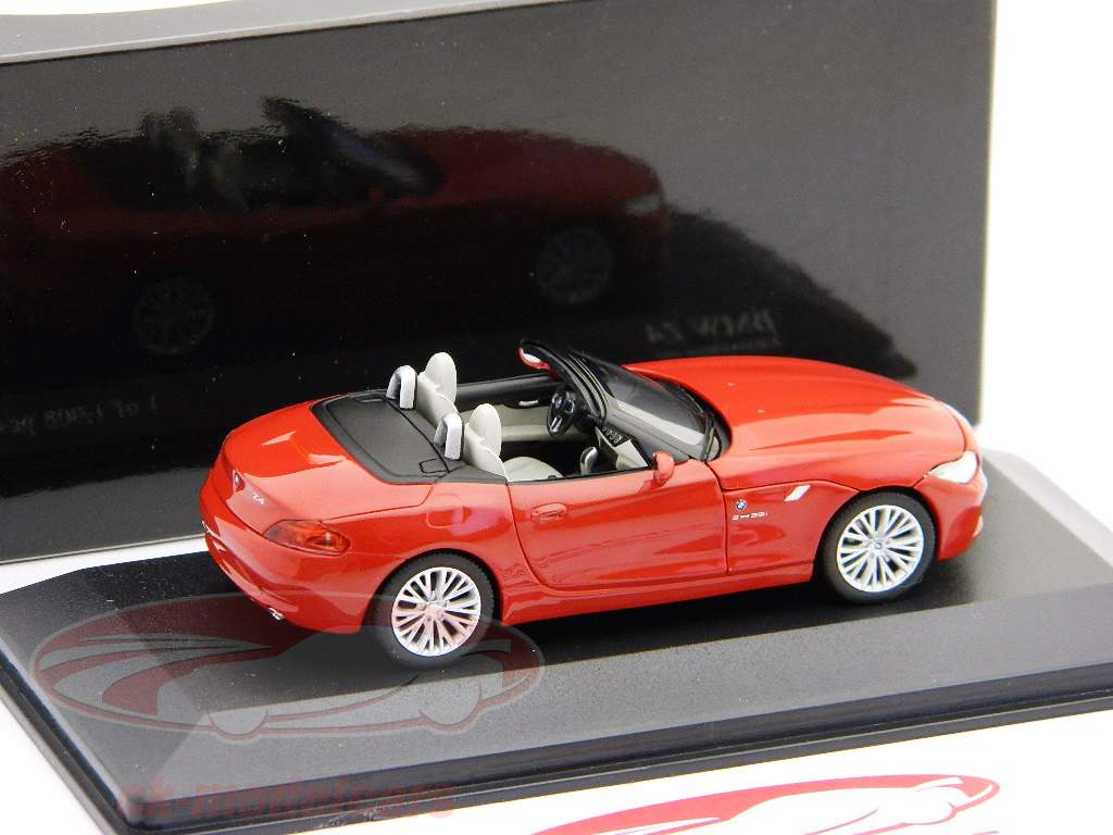 BMW Z4（E89）レッド/赤2009年一時43ミニチャンプスを建て