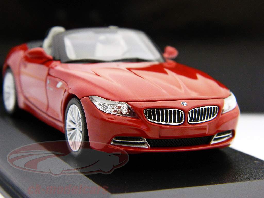 Minichamps 1:43 BMW Z4 (E89) red Bj. 2009 431028131 model