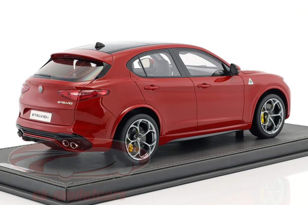 Alfa Romeo Stelvio Quadrifoglio año de construcción 2016 Alfa rojo 1:18 BBR