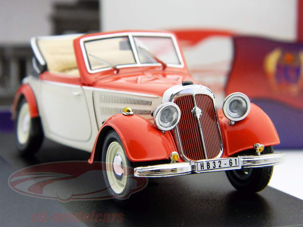 IFA F8 Cabrio Год 1953 красный / красного и белого 1:43 Ixo