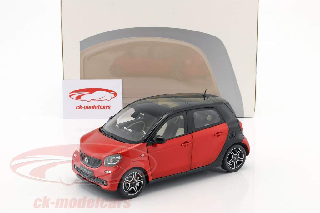 Smart forfour Coupe (W453) sort / rød 1:18 Norev