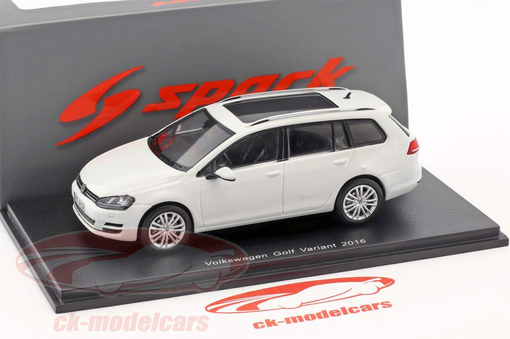 Volkswagen VW Golf Variant année de construction 2016 blanc 1:43 Spark