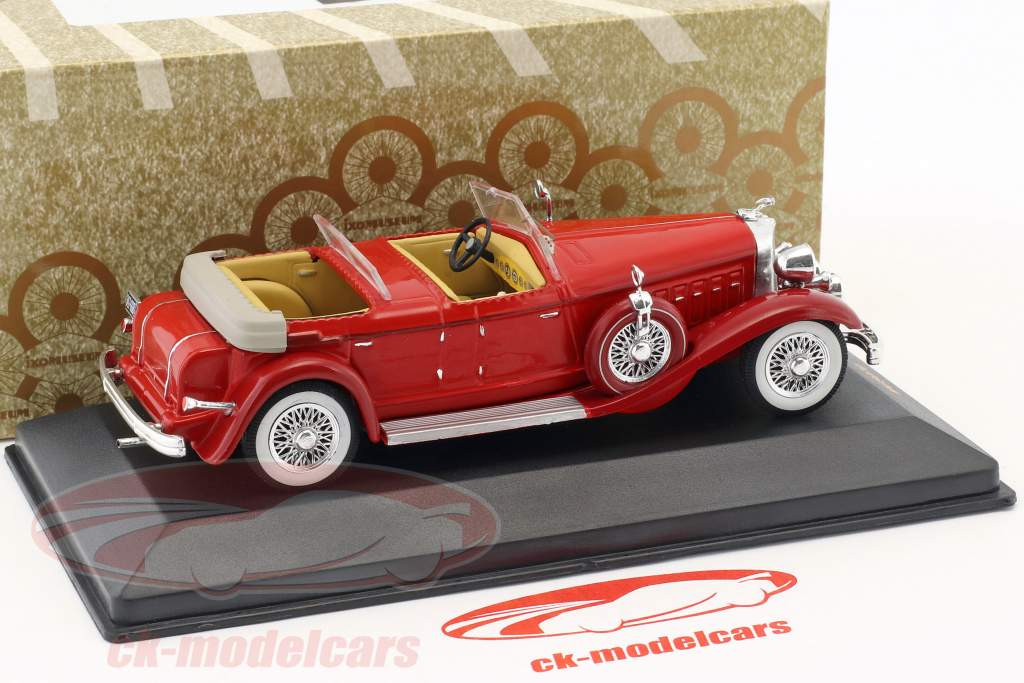 Chrysler Imperial Le Baron Phaeton Год постройки 1933 красный 1:43 Ixo